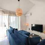 And Mila M * Sveti Filip i Jakov