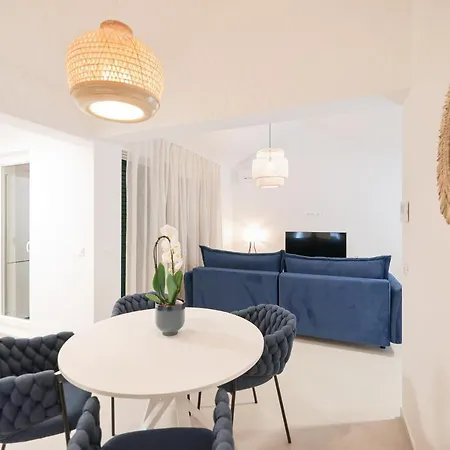 Apartment And Mila M *