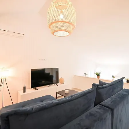 Apartment And Mila M *